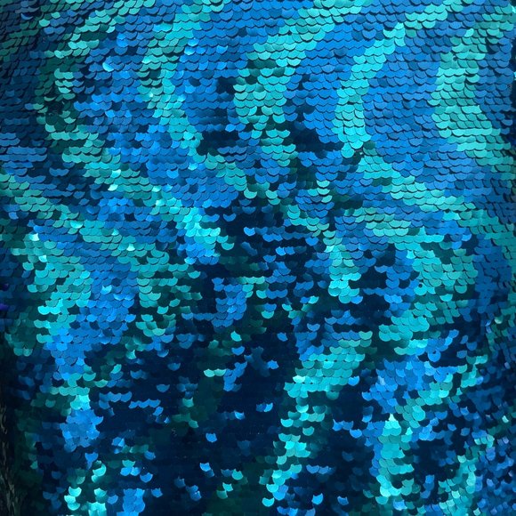 Zara Sequinned curved hem skirt - Picture 2 of 4